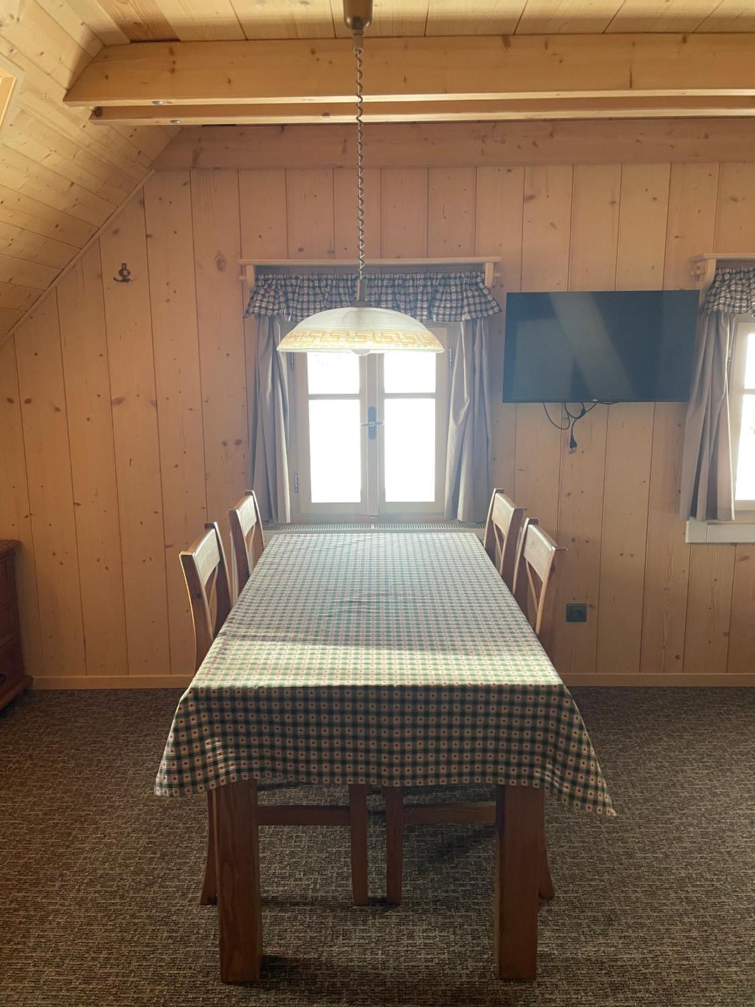 Chaloupka Apartment *